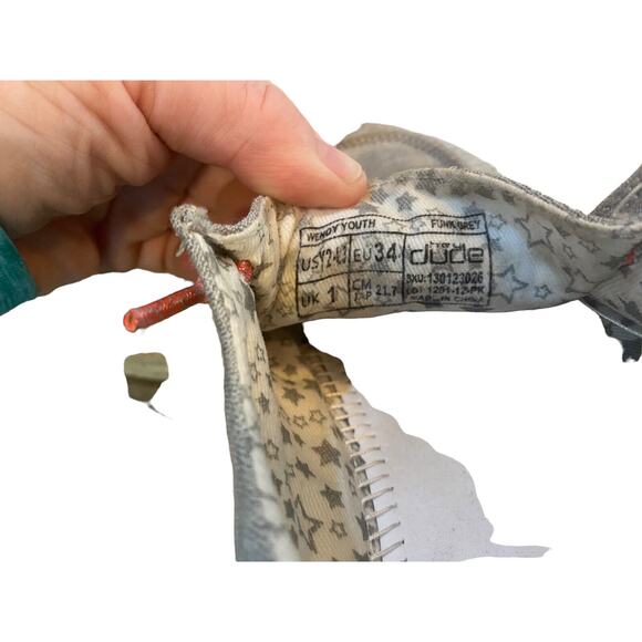 Hey Dude Wendy Girl's Youth Slip-Ons, Linen Grey/Pink Funk Grey US Y2-L3 - Picture 7 of 9